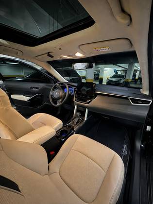 TOYOTA COROLLA CROSS 1.8 VVT-I HYBRID FLEX XRX CVT
